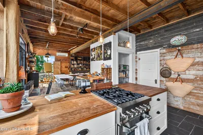 Property 26-7822 - Photo 26
