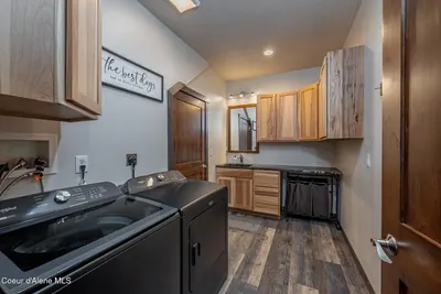 Property 26-10341 - Photo 14