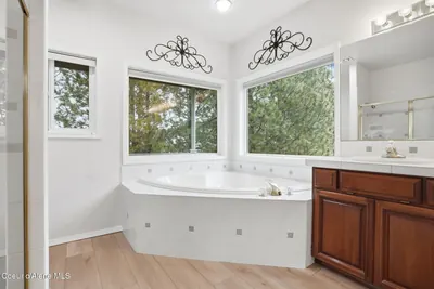 Property 26-8957 - Photo 23