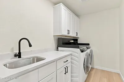 Property 26-10403 - Photo 37