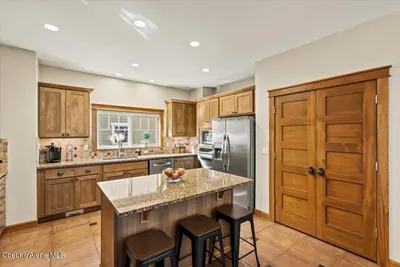 Property 26-10133 - Photo 16