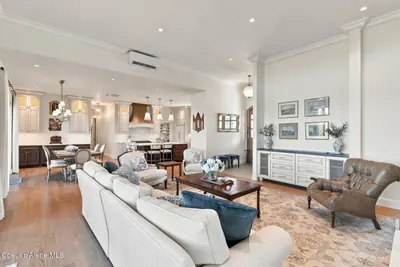 Property 26-9864 - Photo 24