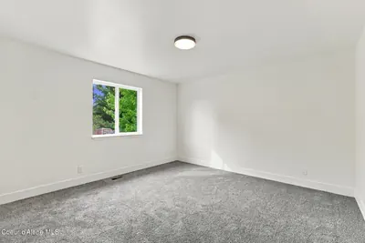 Property 26-9690 - Photo 11