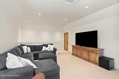 Property 26-9864 - Photo 85