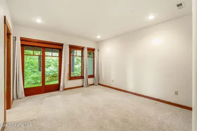 Property 26-7737 - Photo 37