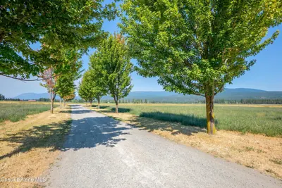 Property 26-9233 - Photo 54