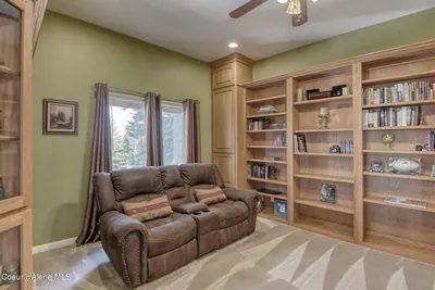 Property 26-7910 - Photo 26