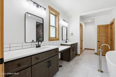 Property 26-7300 - Photo 31