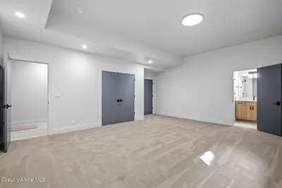 Property 26-9179 - Photo 23
