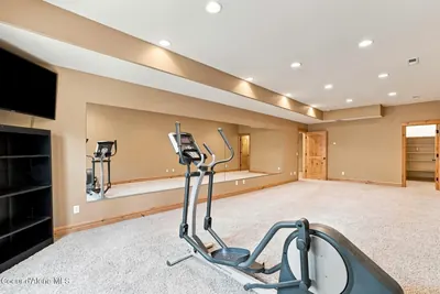 Property 26-8766 - Photo 44
