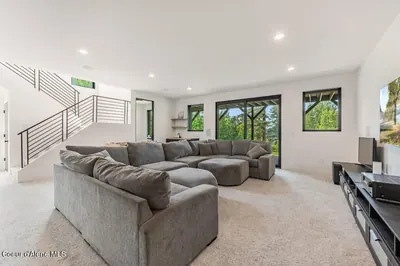 Property 26-8360 - Photo 38
