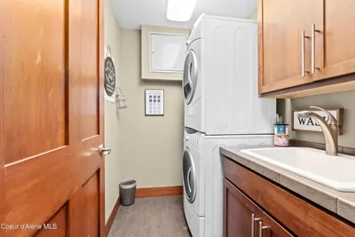 Property 26-10558 - Photo 21