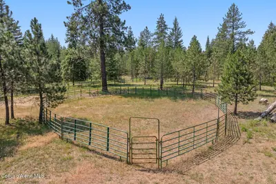 Property 26-7682 - Photo 56