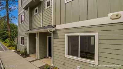 Property 26-7360 - Photo 2