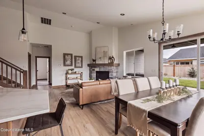 Property 26-10610 - Photo 19
