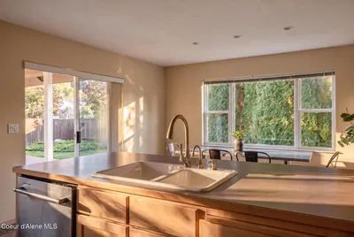 Property 26-10163 - Photo 10