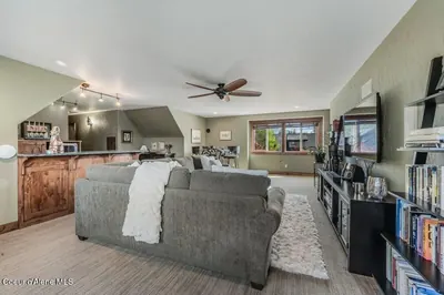 Property 26-4207 - Photo 76
