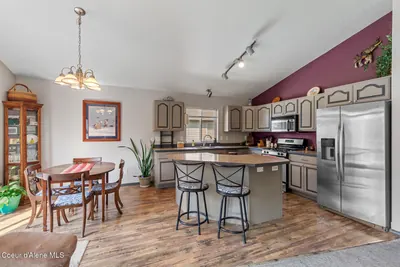 Property 26-8886 - Photo 8