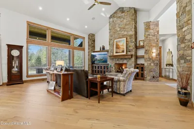 Property 26-9760 - Photo 9