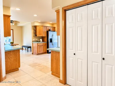 Property 26-10525 - Photo 26