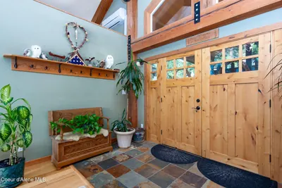 Property 26-10235 - Photo 6