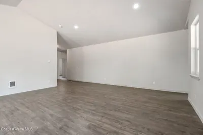 Property 26-8420 - Photo 17