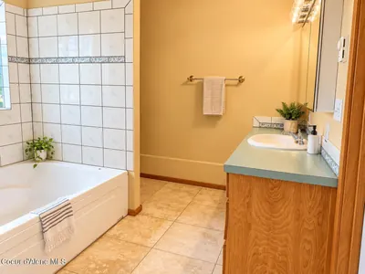 Property 26-10525 - Photo 37