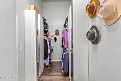 Property 26-8381 - Photo 16