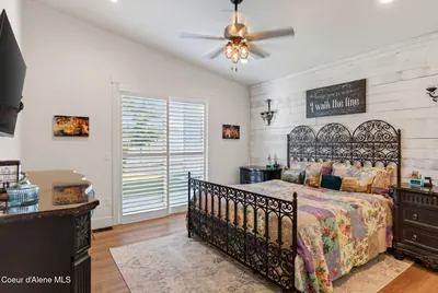 Property 26-9046 - Photo 27