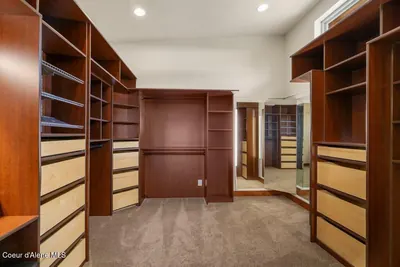 Property 26-8617 - Photo 9
