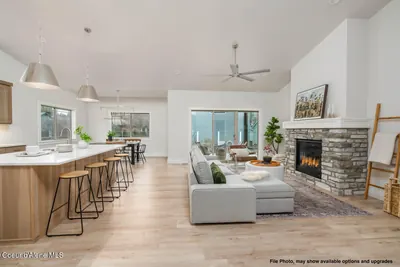 Property 25-10025 - Photo 5