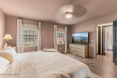 Property 26-8605 - Photo 32