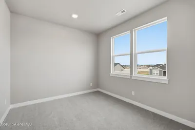 Property 26-8572 - Photo 27
