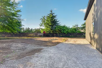 Property 26-7423 - Photo 79