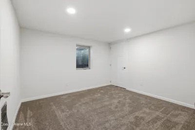 Property 26-8115 - Photo 37