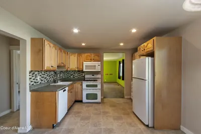 Property 26-10125 - Photo 5