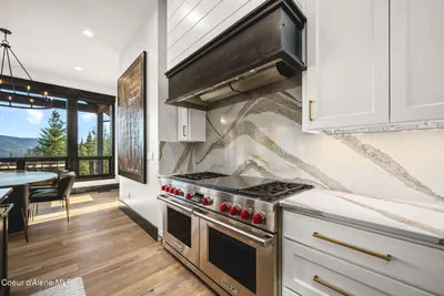 Property 26-10515 - Photo 33