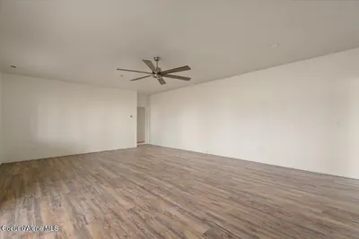 Property 26-2136 - Photo 12