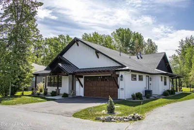 Property 26-2998 - Photo 1
