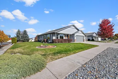 Property 26-10340 - Photo 44
