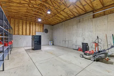 Property 26-8596 - Photo 38