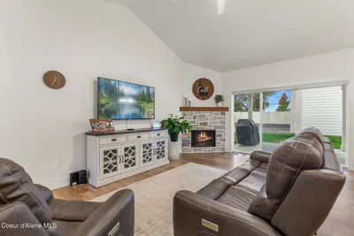 Property 26-9744 - Photo 5