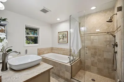 Property 26-5092 - Photo 27