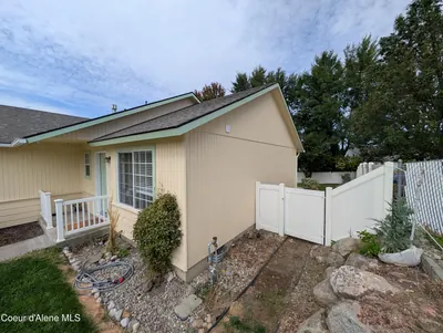 Property 26-10211 - Photo 3