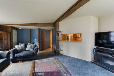 Property 26-10456 - Photo 9