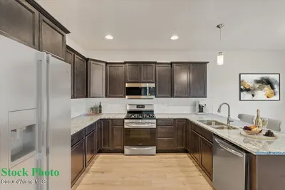 Property 26-10520 - Photo 14