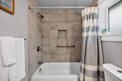 Property 26-10477 - Photo 12