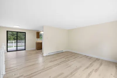 Property 26-8915 - Photo 11