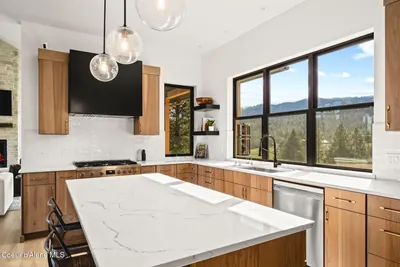 Property 26-9674 - Photo 25