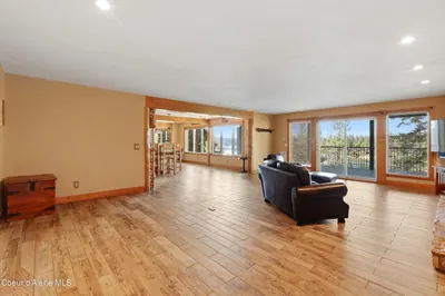 Property 26-9866 - Photo 76